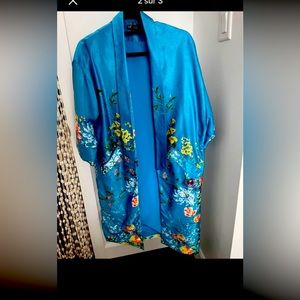 ZARA Trafaluc BLUE Silky floral KIMONO XL (so soft🥰)
